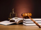 Diez años de prisión para un padrino que durante años agredió sexualmente a sus ahijadas