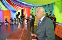 El ministro Domínguez se estrena en el acto de fin de curso del jardín de infantes de la Policía de Salta