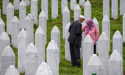 Los supervivientes de Srebrenica alertan de que la negación del genocidio amenaza la memoria de las víctimas
