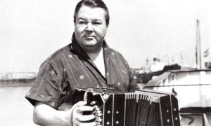 La Argentina recuerda hoy a Aníbal Troilo en el Día Nacional del Bandoneón