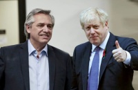 Si cae Boris Johnson, ¿qué debería hacer Alberto Fernández?