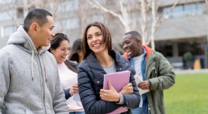 Día Mundial de la Población: Hacer realidad las aspiraciones de los jóvenes