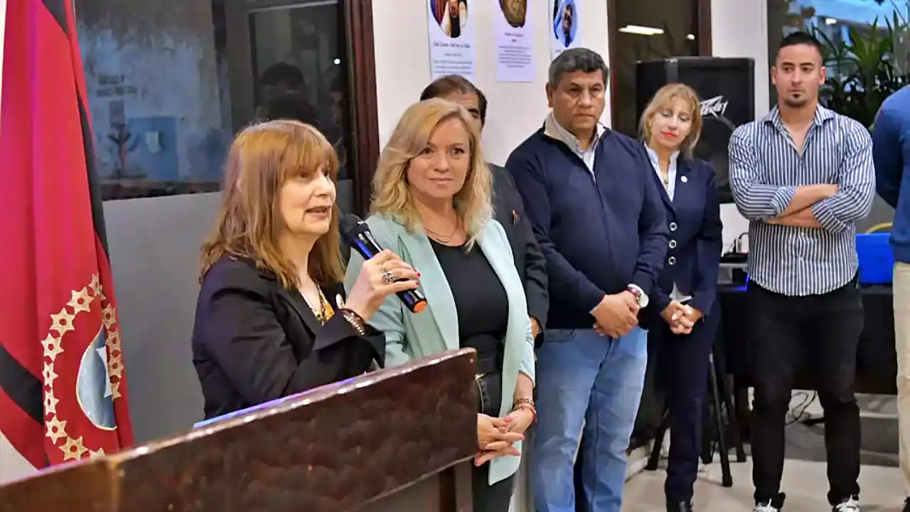 Liliana Bellone y Frida Fonseca en el COPAIPA