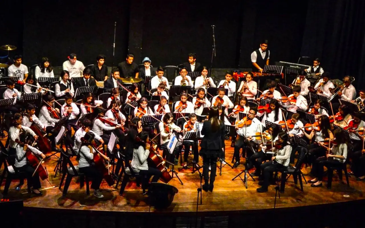 Concierto 'Segunda estrella a la derecha' de la Orquesta Sinfónica Infantil y Juvenil de Salta