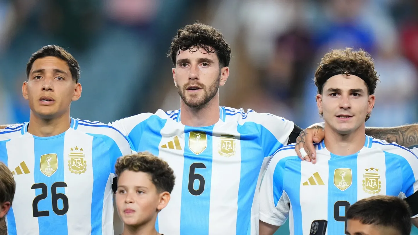 Scaloni convoca a Marcos Senesi para reemplazar al lesionado Leonardo Balerdi