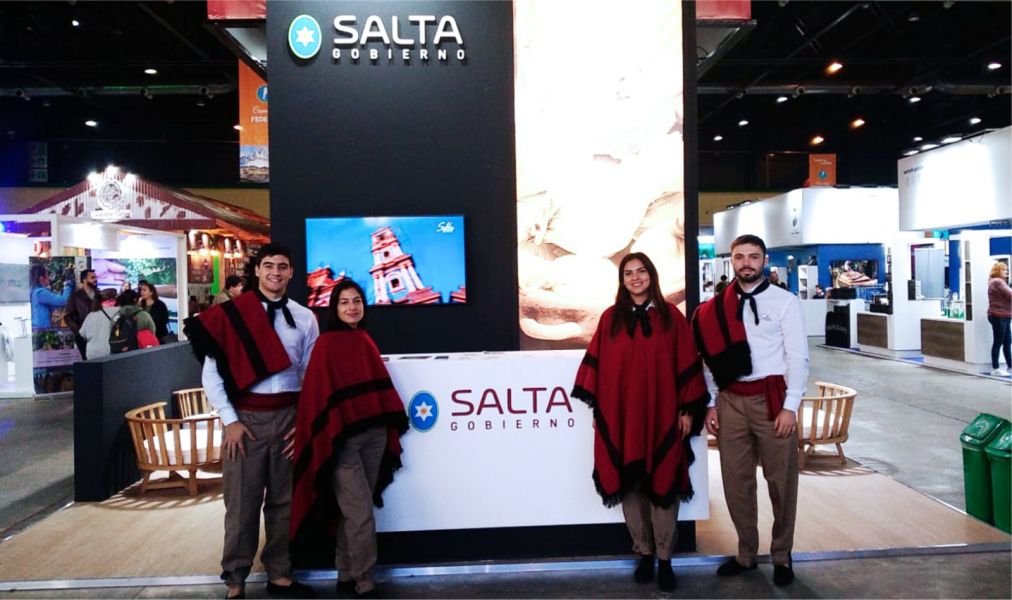 Emprendedores de Salta exhiben sus productos en la feria Caminos y Sabores de Buenos Aires