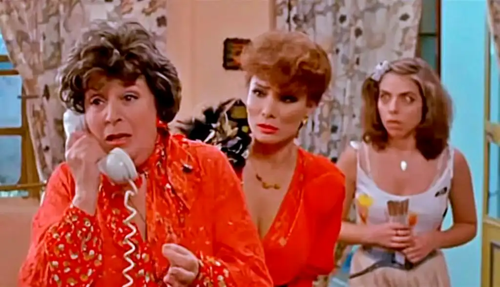 China Zorrilla, Betiana Blum y Andrea Tenuta en Esperando la carroza (1985)
