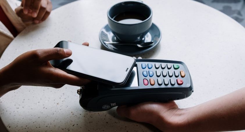 Las billeteras virtuales deberán informar los movimientos superiores a 30.000 pesos