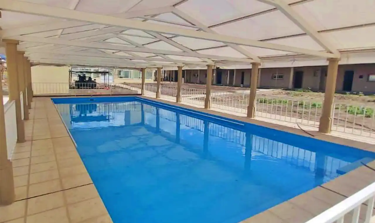Piscina del futuro centro de día del complejo para mayores del barrio Pereyra Rozas
