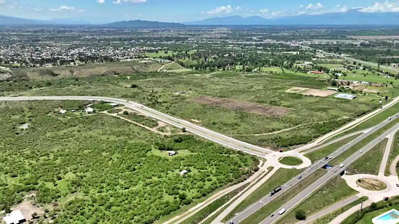 Obras al Noroeste de la ciudad de Salta
