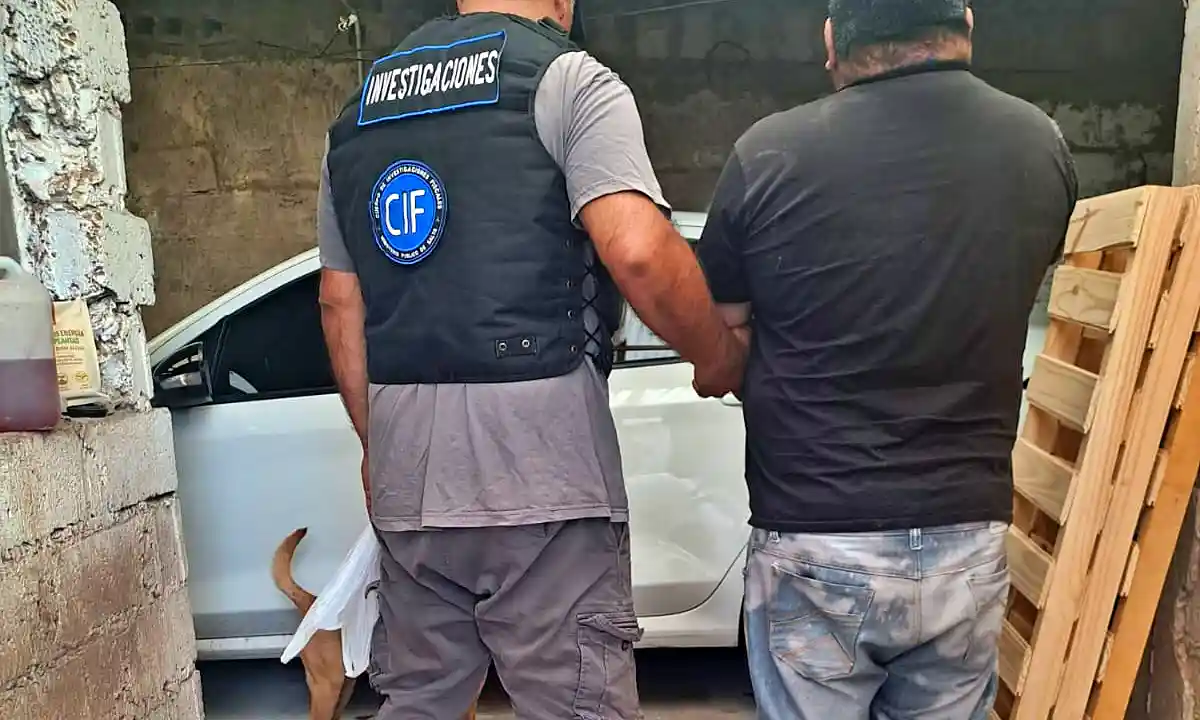 Detenido un joven de 21 años como presunto autor de la muerte de un chico de 14 en la Colonia Santa Rosa