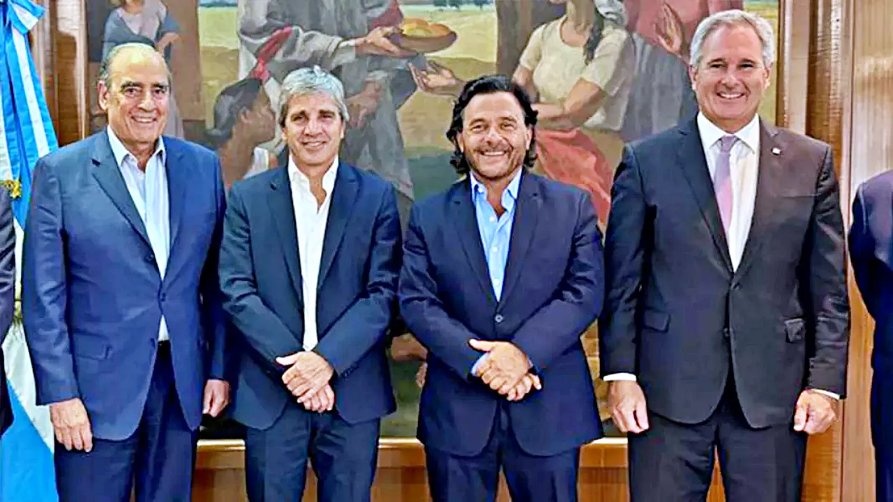 Reunión de Sáenz con Francos y Caputo