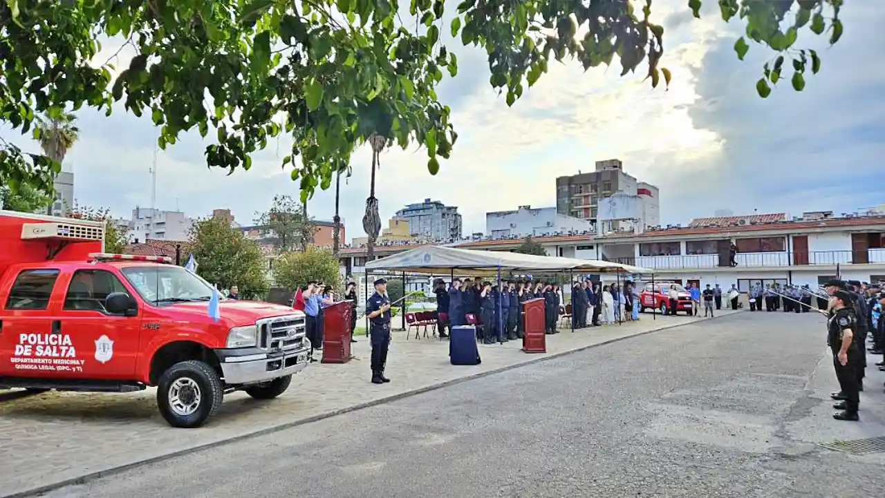 Acto en la Jefatura de Policía de Salta