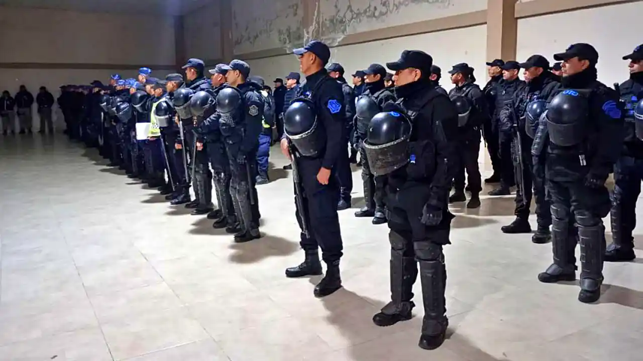 Cuatro imputados por la presunta usurpación de terrenos en el barrio Vialidad de Orán