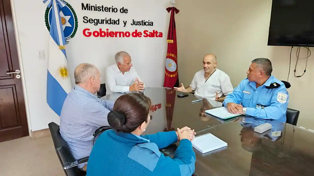 Reunión del Ministro de Seguridad con el gerente del Hospital San Bernardo
