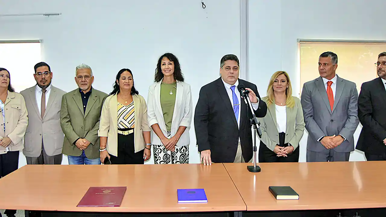 Frida Fonseca y Gastón Galíndez juran como consejeros diputados en el Consejo de la Magistratura