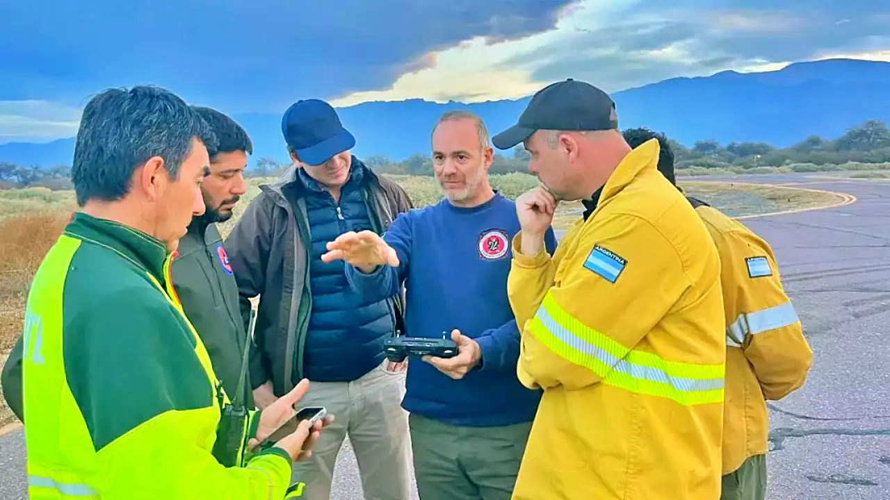 40 hectáreas afectadas por el fuego en el incendio forestal de Cafayate