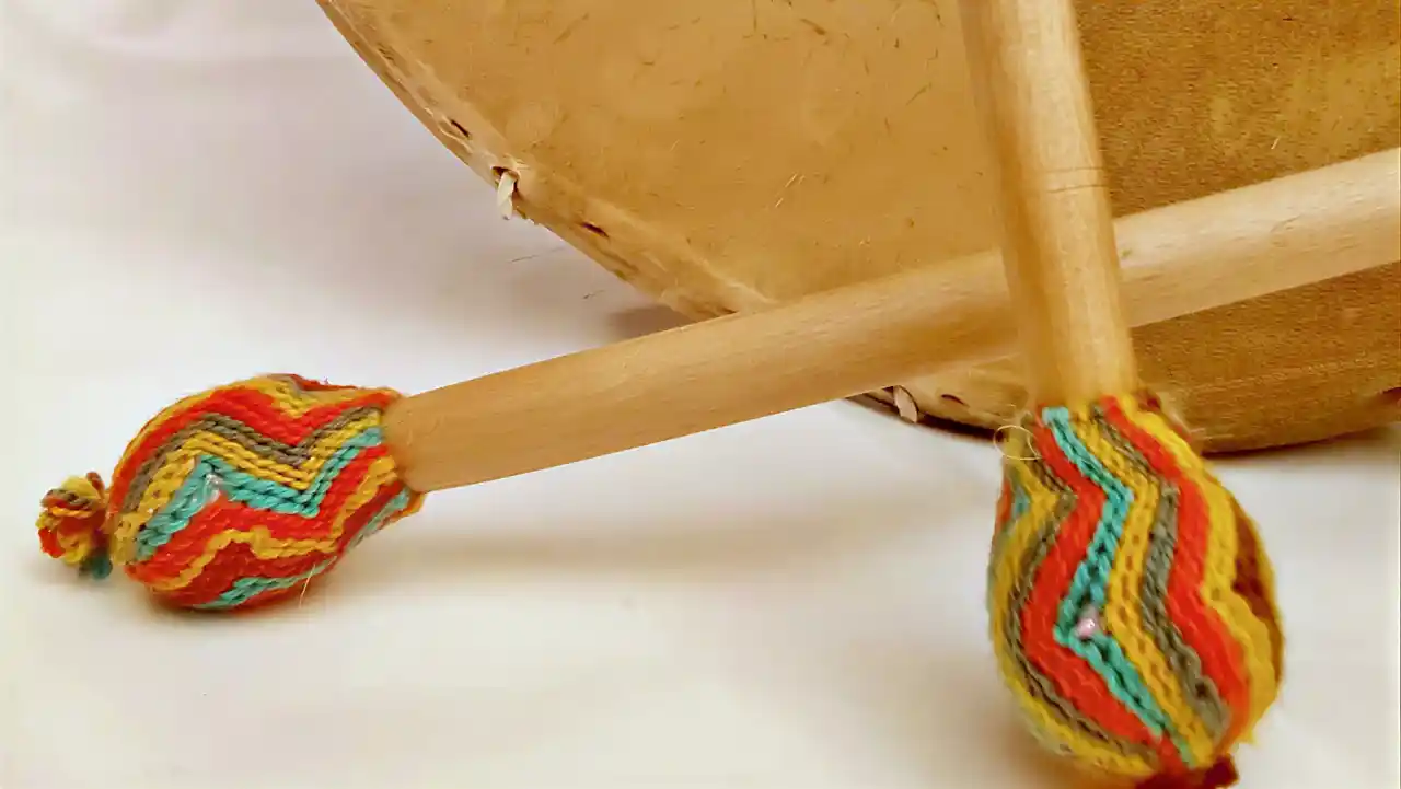 Jornada dedicada a los textiles andinos en el Mercado Artesanal de Salta