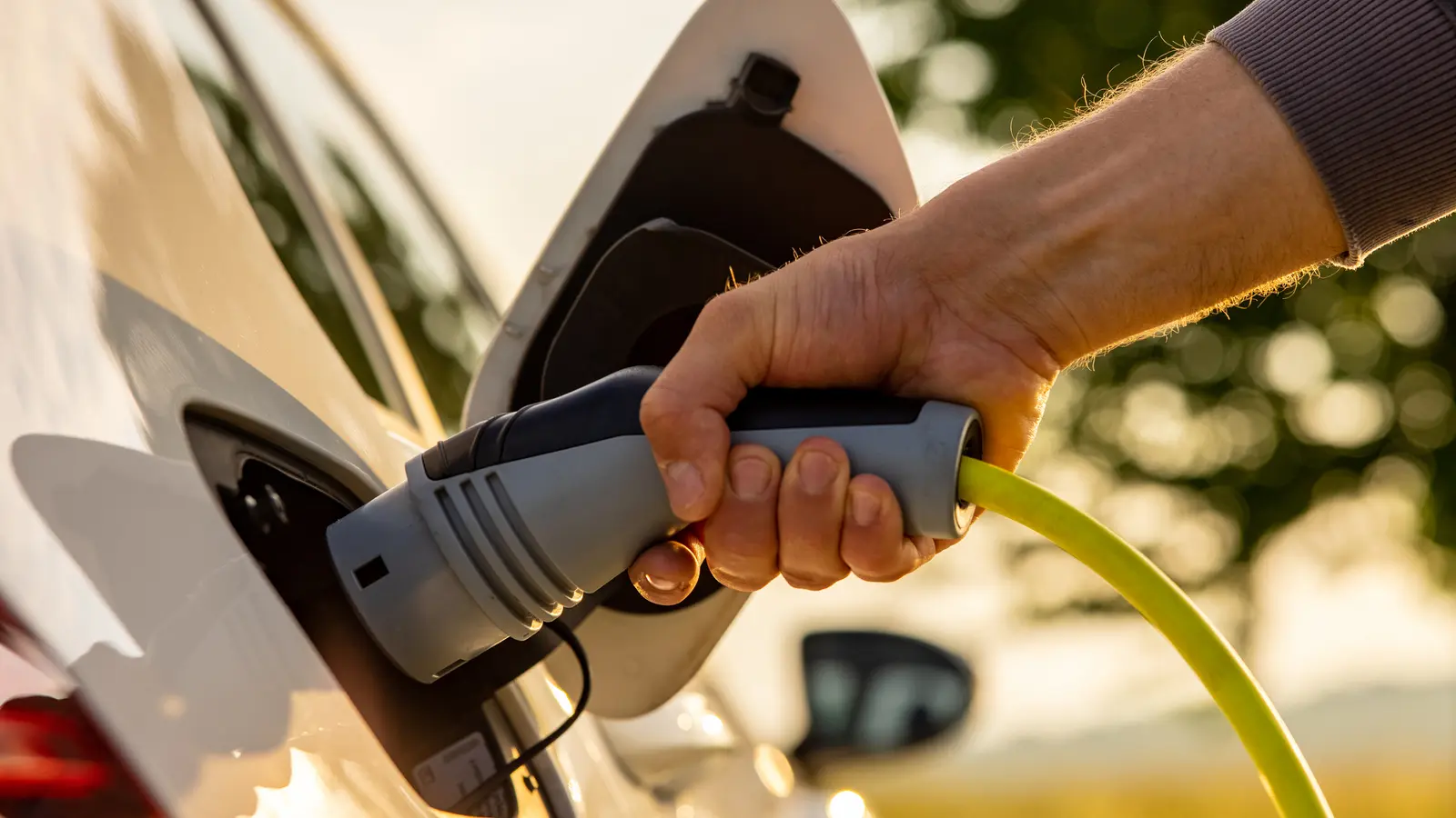 Europa flexibiliza la prohibición de fabricar coches a combustión prevista para 2035
