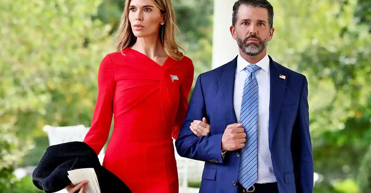 Bettina Anderson y Donald Trump Jr.