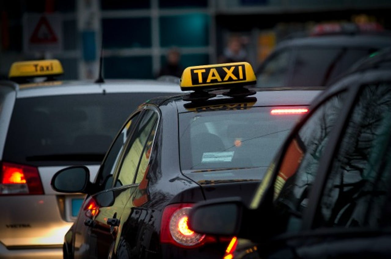 Último día de la convocatoria abierta para el servicio de taxi en el aeropuerto de Salta