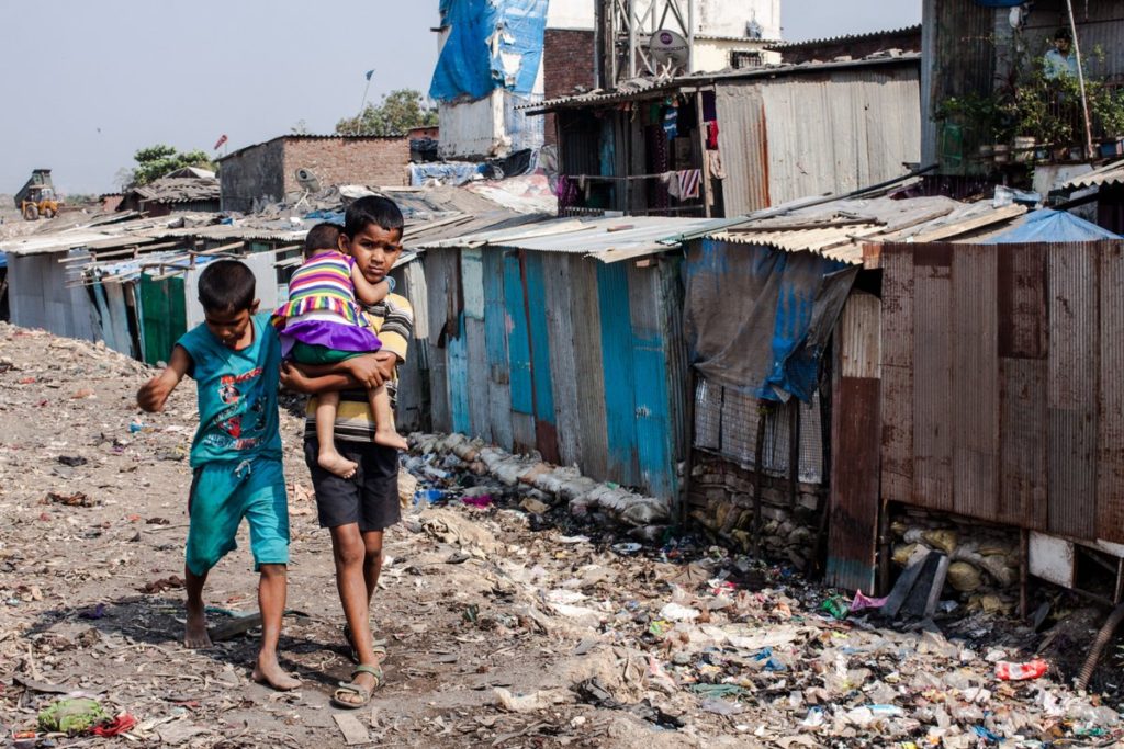 1.100 millones de personas viven en barrios marginales