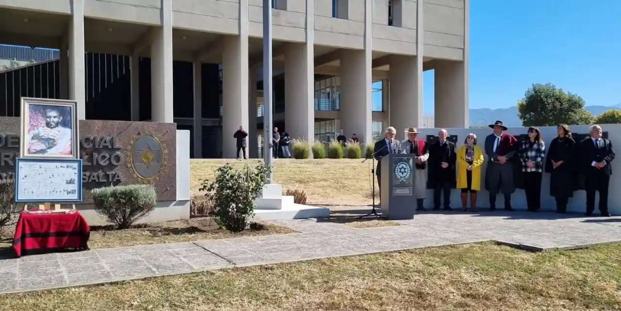 Gauchos en la Ciudad Judicial de Salta