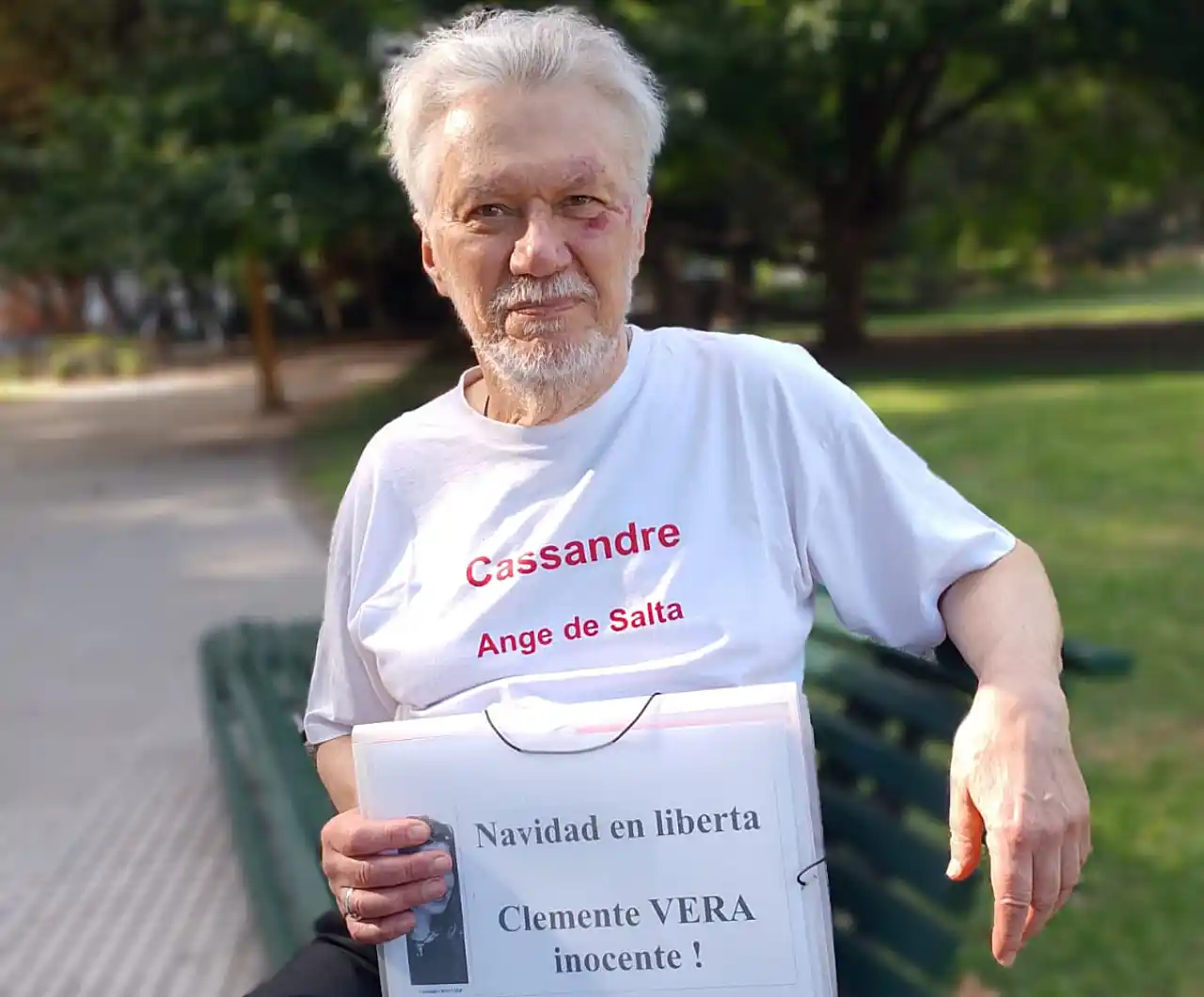 Jean-Michel Bouvier en la Plaza San Martín de Buenos Aires
