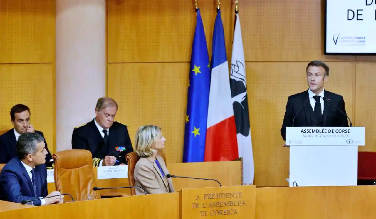 Discurso de Emmanuel Macron en la Asamblea de Córcega
