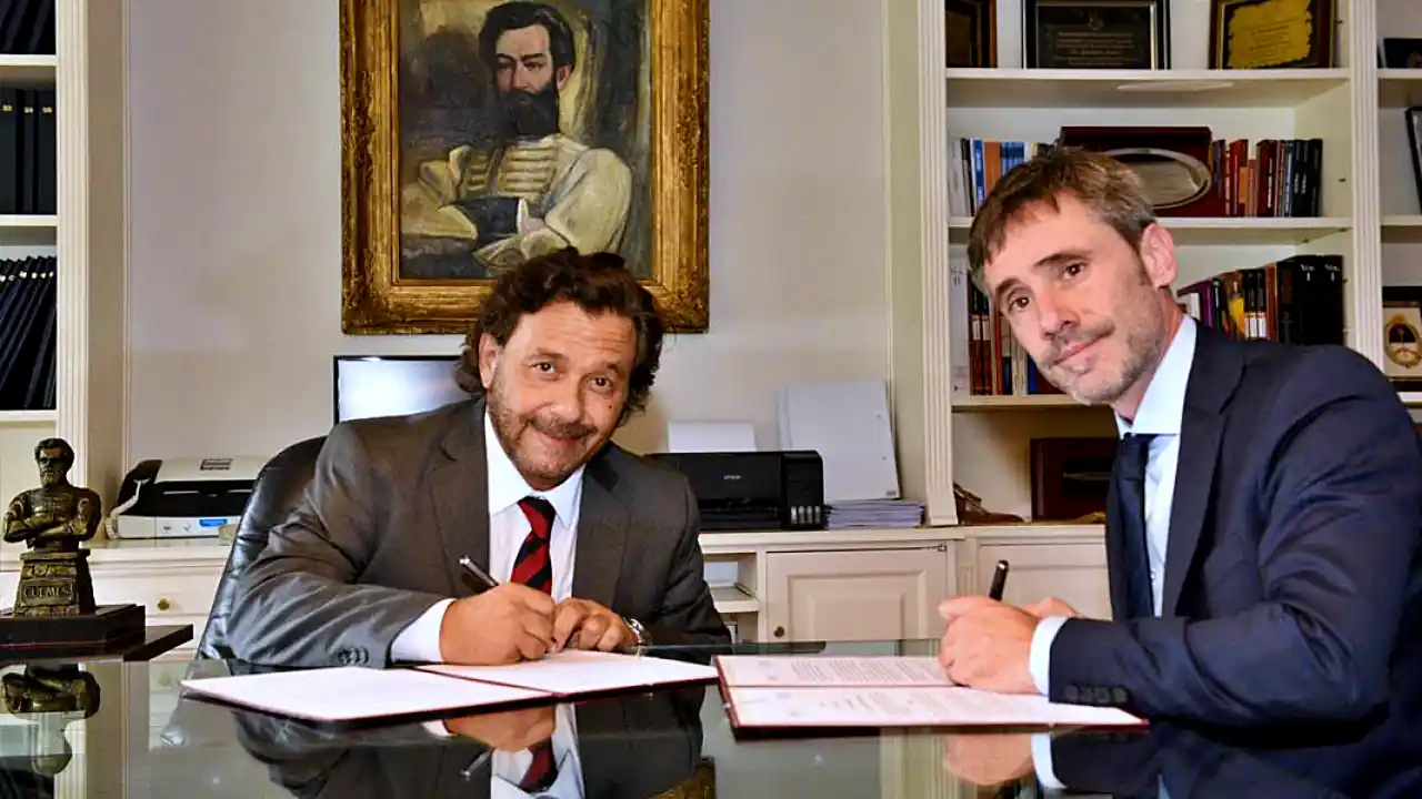 Sáenz y Lamothe firman el convenio