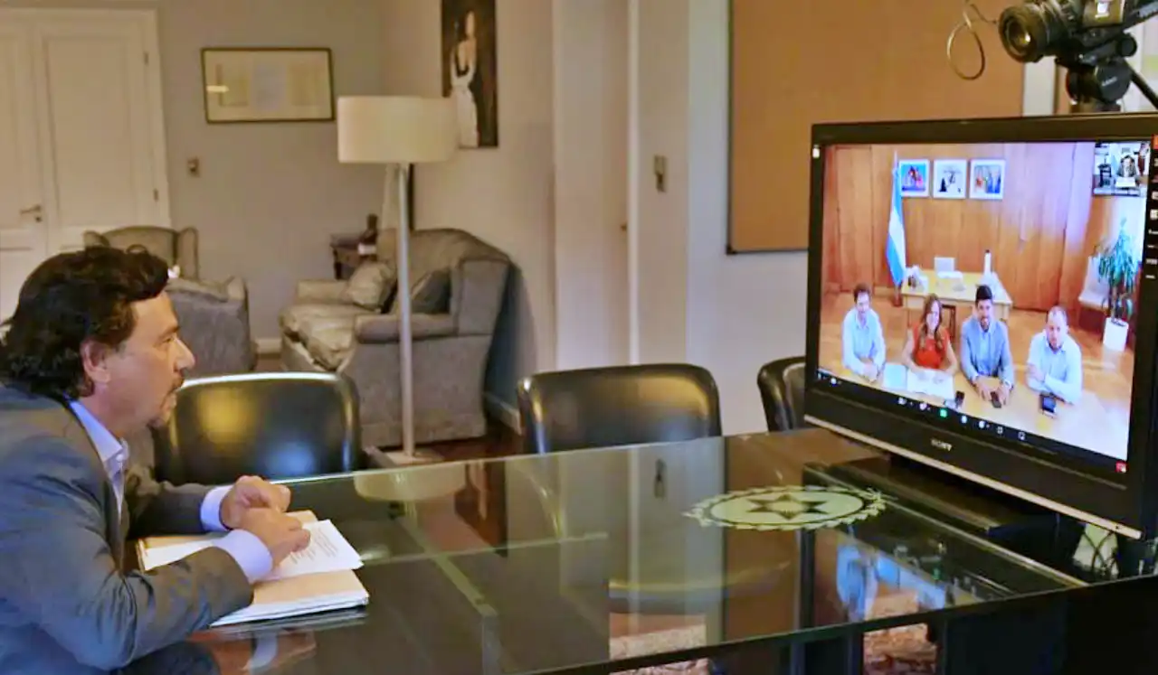 Videoconferencia del Gobernador de la Provincia