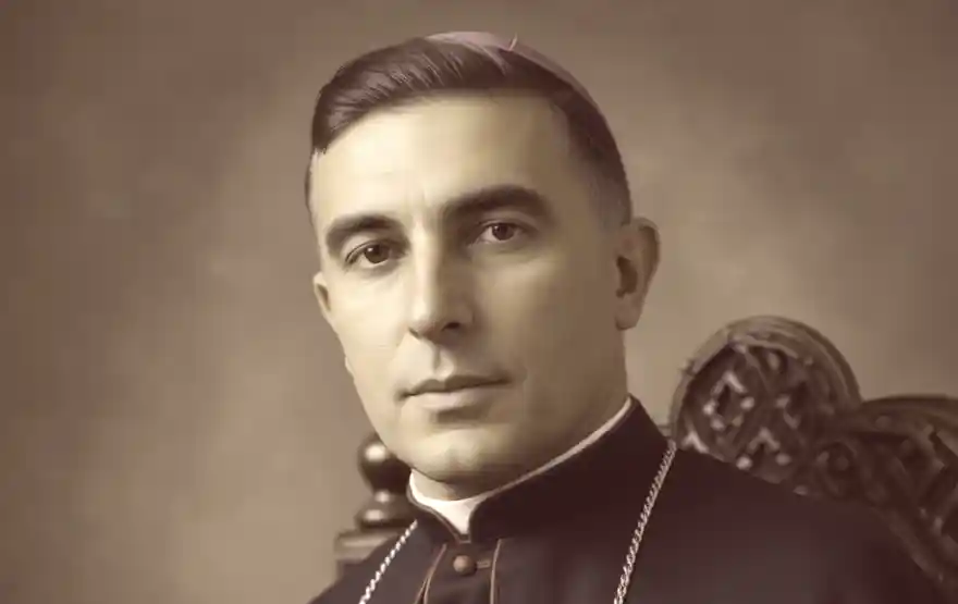 Monseñor Tavella, perdido en el Madrid de postguerra