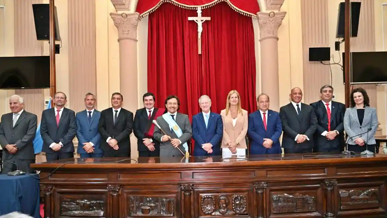 Juramento de los ministros de Sáenz