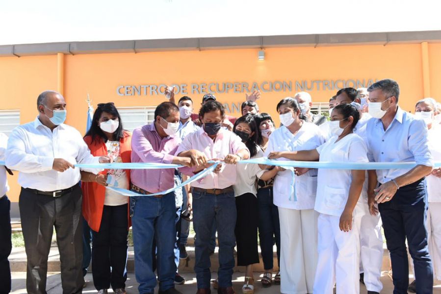 Sáenz inaugura el nuevo Centro de Recuperación Nutricional Infantil en Santa Victoria Este