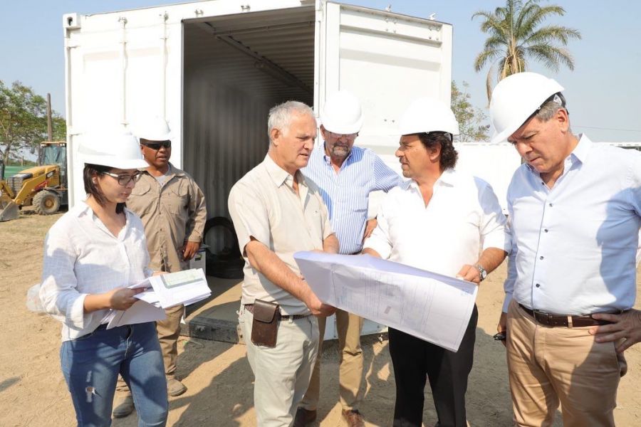 El gobernador Sáenz recorre obras públicas en Orán