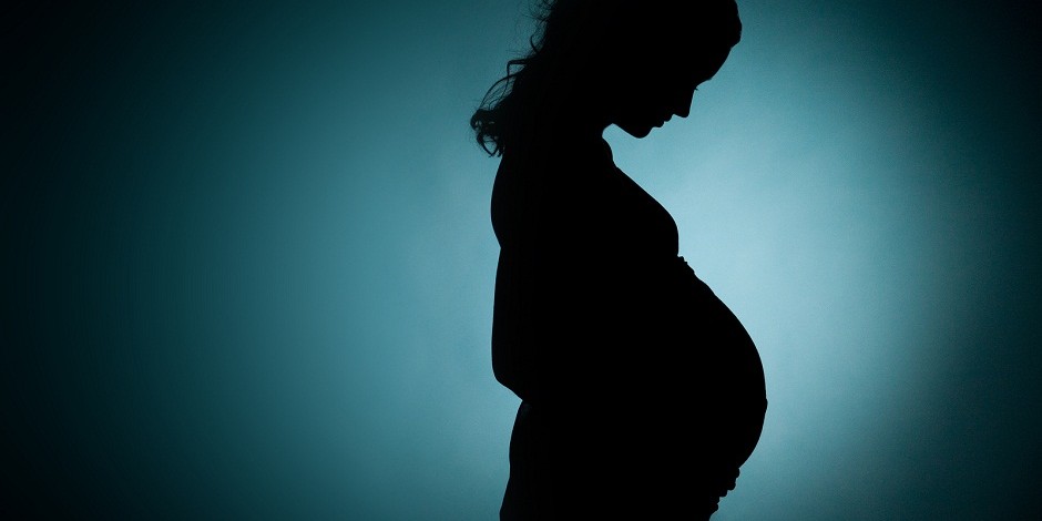 El asombroso número de embarazos no deseados revela un fracaso en el respeto de los derechos de las mujeres