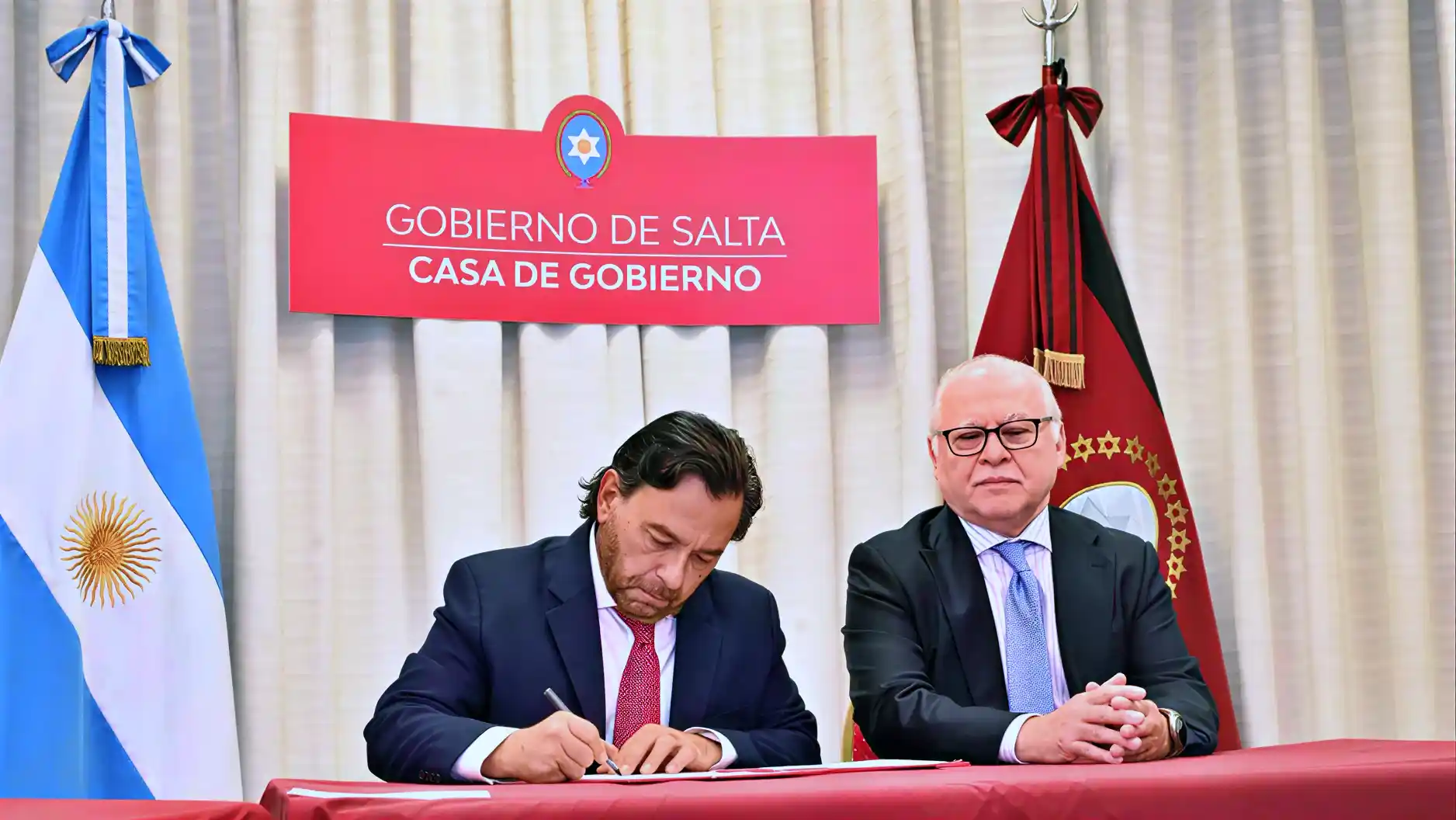 El Gobernador de Salta suscribe un convenio de cooperación con el Hospital Italiano de Buenos Aires