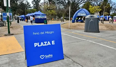 Feria del Milagro en el Parque San Martín de Salta