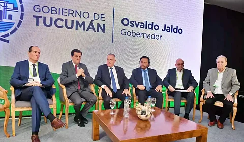 Los gobernadores de Salta, Jujuy y Tucumán en la cumbre del bioetanol