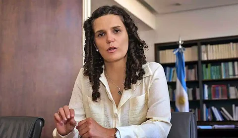Cristina Fiore Viñuales, ministra y jurista