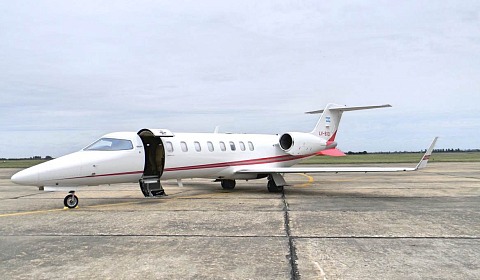 Avión del gobierno de Salta