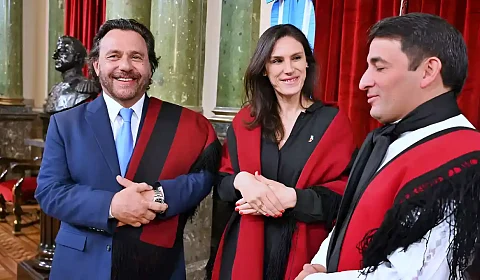 Sáenz y Calletti en el homenaje a Las Voces de Orán