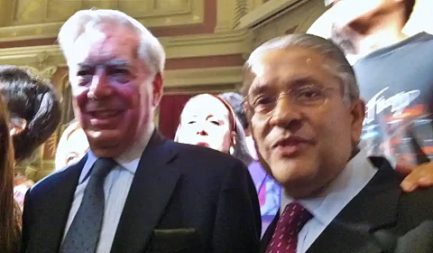 Mario Vargas Llosa y Luis Caro Figueroa - Ateneo de Madrid, 2010