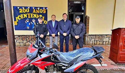 Entrega de la moto en La Caldera
