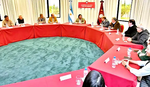 Reunión del gobernador Sáenz con los sindicatos