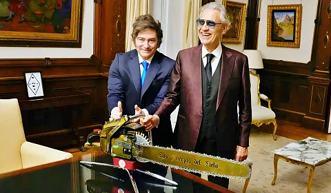 Javier Milei y Andrea Bocelli