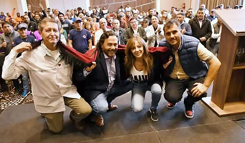Los candidatos de Sáenz junto a los sindicatos