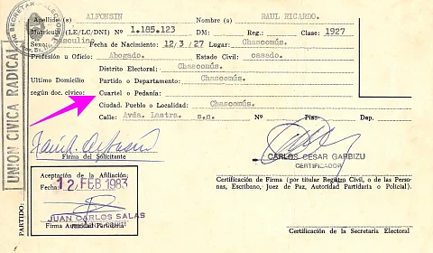 Ficha de afiliación de Raúl Alfonsín a la UCR