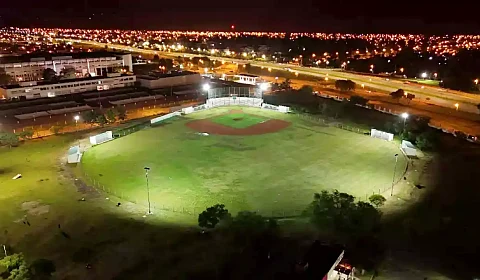 Nueva cancha de béisbol en Salta