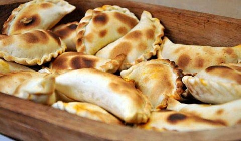 Concurso de la empanada salteña en Cachi